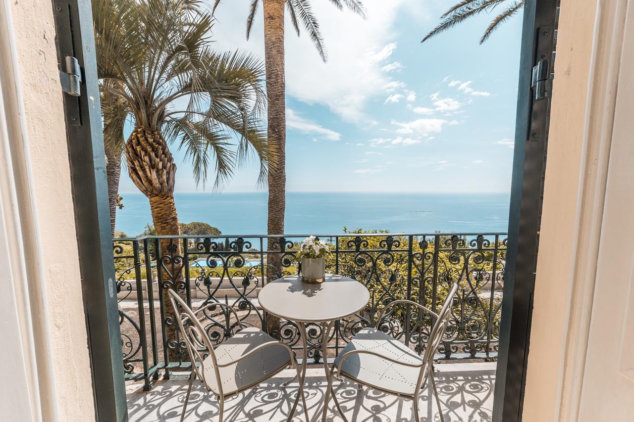 Suíte Júnior com Vista do Mar e Banheira de Hidromassagem